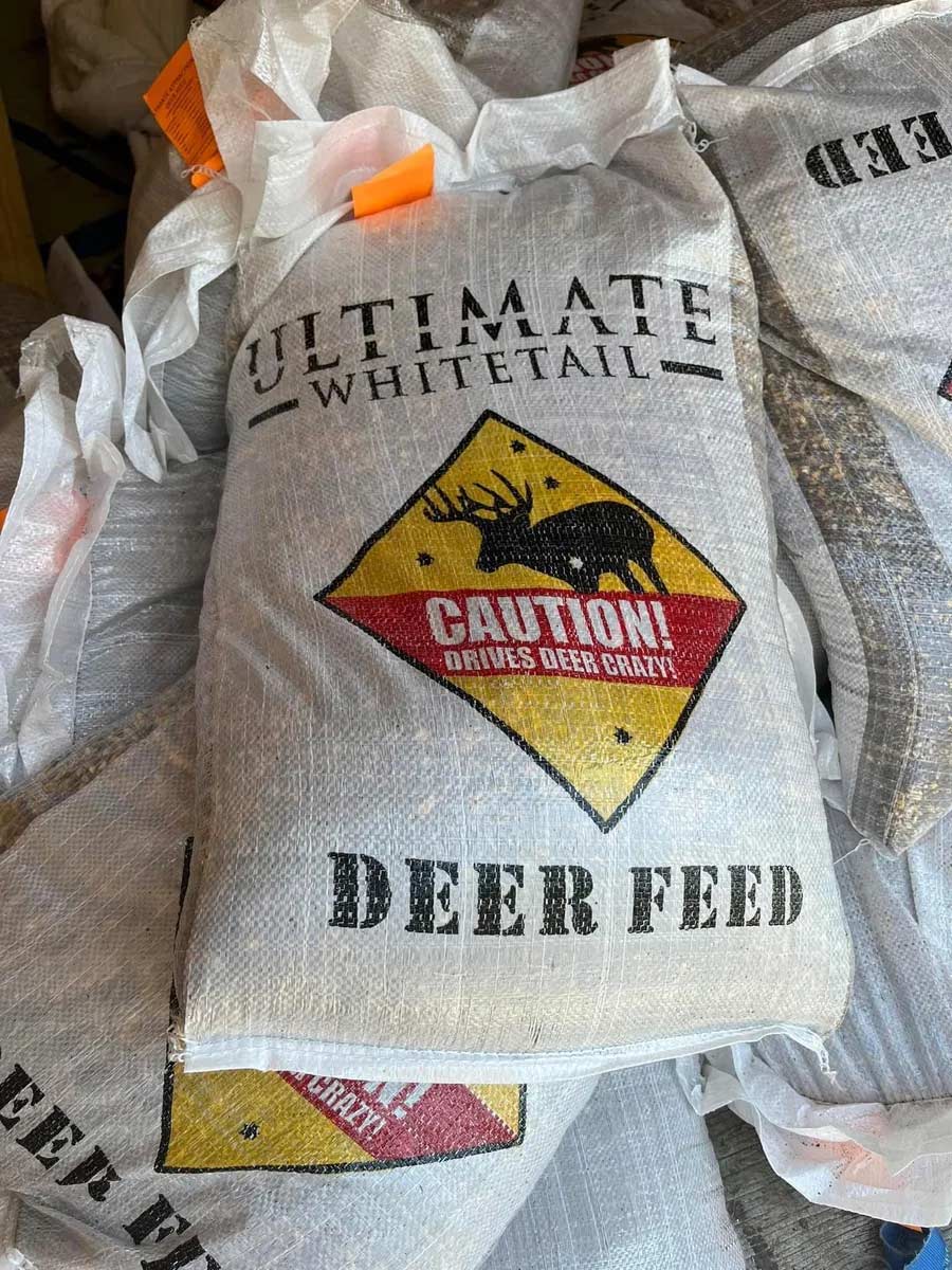 ULTIMATE WHITETAIL 40lb Deer Feed KYGUNCO